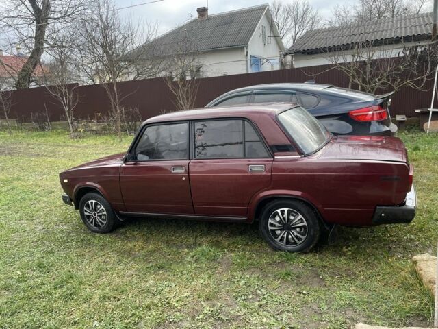 Красный ВАЗ 2107, объемом двигателя 1.5 л и пробегом 140 тыс. км за 1500 $, фото 6 на Automoto.ua