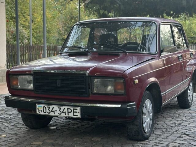 Червоний ВАЗ 2107, об'ємом двигуна 0 л та пробігом 125 тис. км за 700 $, фото 1 на Automoto.ua