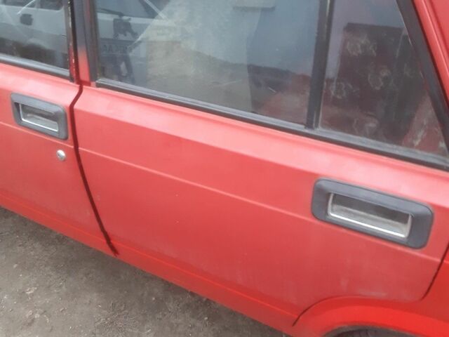 Червоний ВАЗ 2107, об'ємом двигуна 0 л та пробігом 39 тис. км за 691 $, фото 11 на Automoto.ua