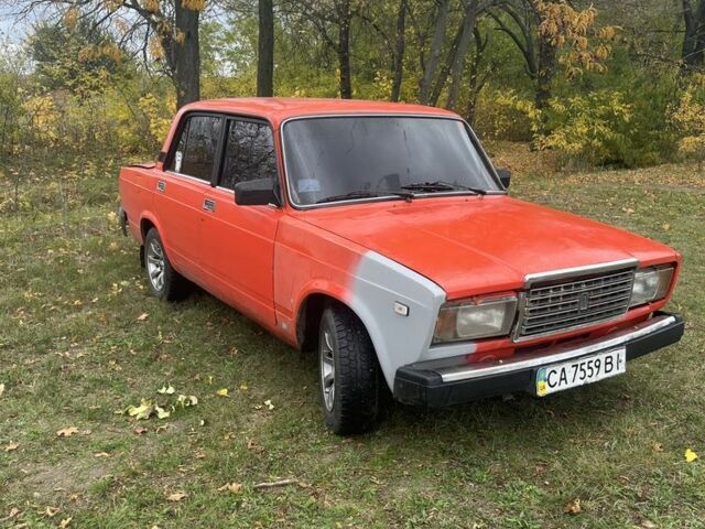 ВАЗ 2107 1995 в Смеле на Automoto.ua Красный ВАЗ 2107, объемом двигателя 1.5 л и пробегом 86 тыс. км за 750 $, фото 4 на Automoto.ua