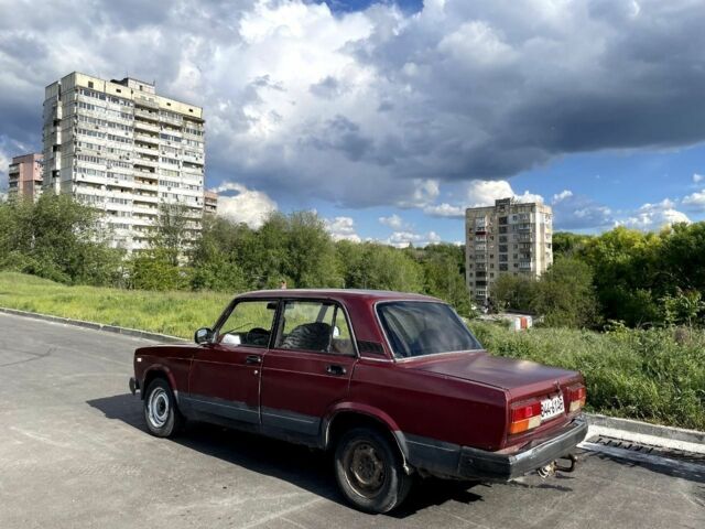 Красный ВАЗ 2107, объемом двигателя 0 л и пробегом 50 тыс. км за 16500 $, фото 1 на Automoto.ua