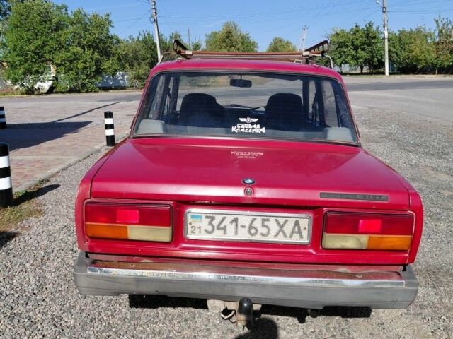 Красный ВАЗ 2107, объемом двигателя 3 л и пробегом 12 тыс. км за 650 $, фото 1 на Automoto.ua
