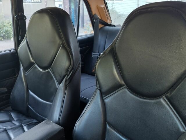 Красный ВАЗ 2107, объемом двигателя 1 л и пробегом 95 тыс. км за 715 $, фото 4 на Automoto.ua