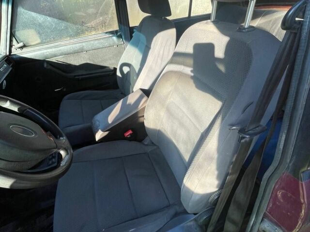 Красный ВАЗ 2107, объемом двигателя 1.5 л и пробегом 777 тыс. км за 595 $, фото 5 на Automoto.ua