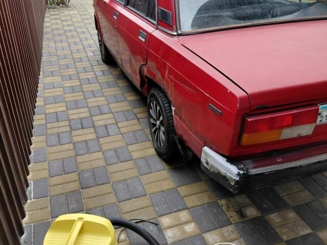 Красный ВАЗ 2107, объемом двигателя 1.7 л и пробегом 1000 тыс. км за 400 $, фото 4 на Automoto.ua