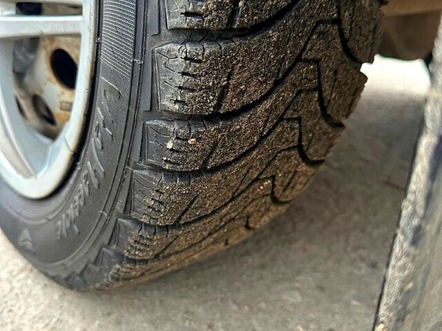 Червоний ВАЗ 2107, об'ємом двигуна 1.5 л та пробігом 323 тис. км за 850 $, фото 2 на Automoto.ua