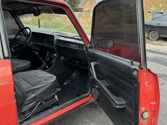 ВАЗ 2107 1996 в Гадяче на Automoto.ua Красный ВАЗ 2107, объемом двигателя 1.5 л и пробегом 81 тыс. км за 800 $, фото 6 на Automoto.ua