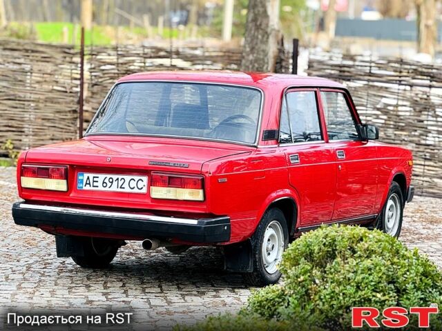Красный ВАЗ 2107, объемом двигателя 1.5 л и пробегом 200 тыс. км за 1300 $, фото 8 на Automoto.ua