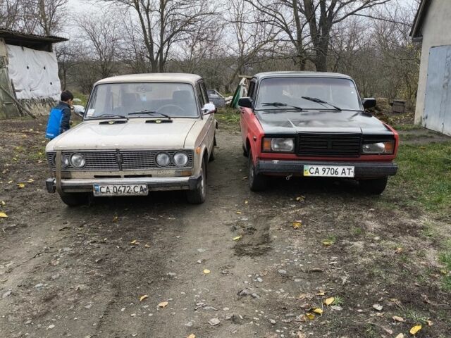 Красный ВАЗ 2107, объемом двигателя 1.5 л и пробегом 62 тыс. км за 550 $, фото 3 на Automoto.ua