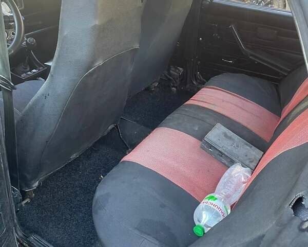 Красный ВАЗ 2107, объемом двигателя 1.57 л и пробегом 360 тыс. км за 1000 $, фото 3 на Automoto.ua