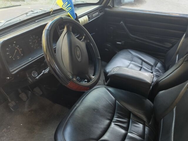 Красный ВАЗ 2107, объемом двигателя 1 л и пробегом 95 тыс. км за 715 $, фото 1 на Automoto.ua