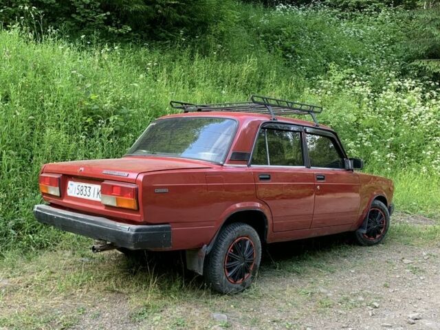 Красный ВАЗ 2107, объемом двигателя 1.5 л и пробегом 2 тыс. км за 1500 $, фото 2 на Automoto.ua