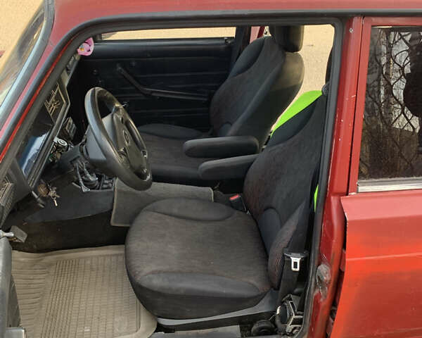 Червоний ВАЗ 2107, об'ємом двигуна 1.6 л та пробігом 280 тис. км за 600 $, фото 10 на Automoto.ua
