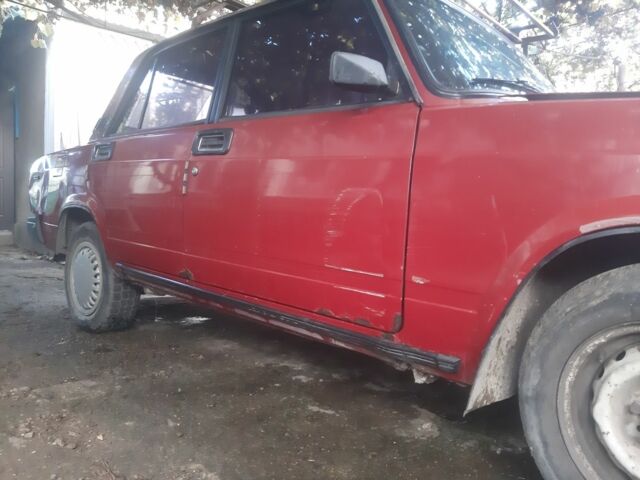 Червоний ВАЗ 2107, об'ємом двигуна 1.5 л та пробігом 187 тис. км за 603 $, фото 5 на Automoto.ua