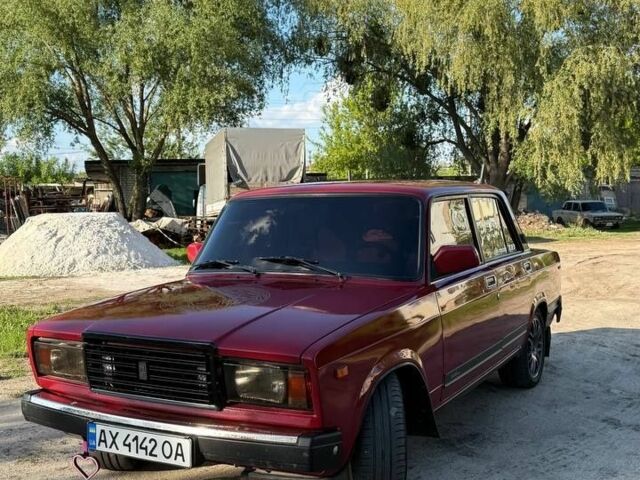 Красный ВАЗ 2107, объемом двигателя 1.6 л и пробегом 60 тыс. км за 2500 $, фото 3 на Automoto.ua