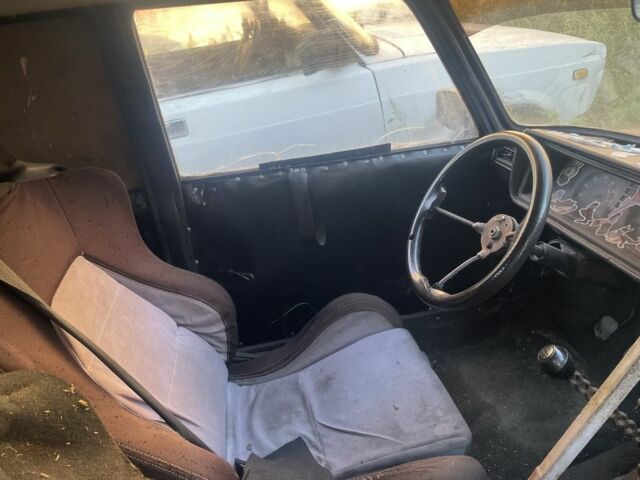 Червоний ВАЗ 2107, об'ємом двигуна 1.3 л та пробігом 100 тис. км за 300 $, фото 4 на Automoto.ua