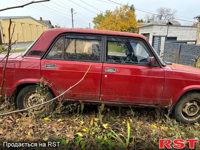 Красный ВАЗ 2107, объемом двигателя 1.5 л и пробегом 0 тыс. км за 500 $, фото 12 на Automoto.ua