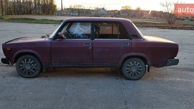 Червоний ВАЗ 2107, об'ємом двигуна 1.6 л та пробігом 95 тис. км за 1500 $, фото 2 на Automoto.ua