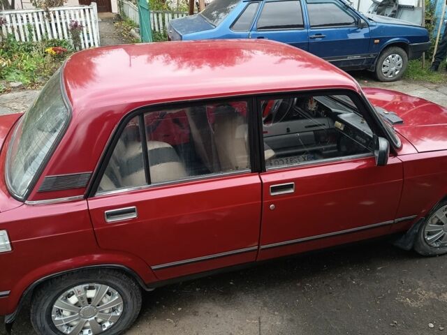 ВАЗ 2107 1996 в Белогорье на Automoto.ua Красный ВАЗ 2107, объемом двигателя 1.5 л и пробегом 140 тыс. км за 1200 $, фото 6 на Automoto.ua