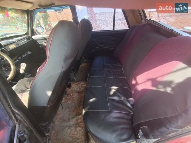 Красный ВАЗ 2107, объемом двигателя 1.5 л и пробегом 35 тыс. км за 594 $, фото 5 на Automoto.ua