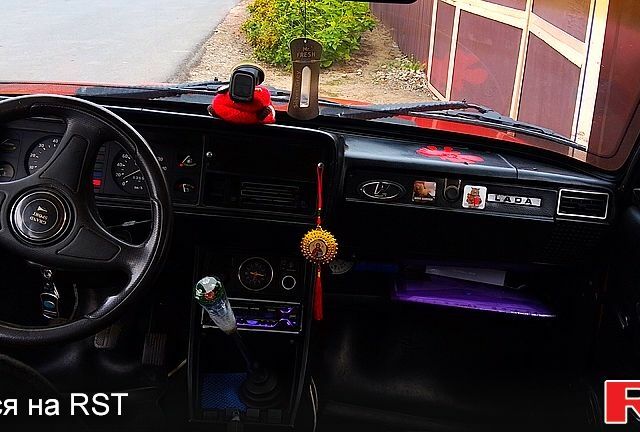 Червоний ВАЗ 2107, об'ємом двигуна 1.5 л та пробігом 135 тис. км за 1100 $, фото 1 на Automoto.ua