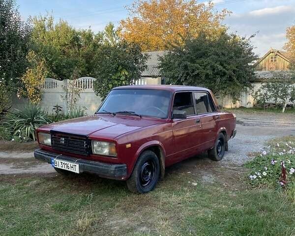 Красный ВАЗ 2107, объемом двигателя 1.5 л и пробегом 98 тыс. км за 1300 $, фото 5 на Automoto.ua