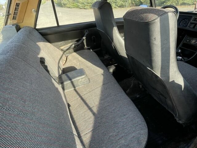 Красный ВАЗ 2107, объемом двигателя 1.5 л и пробегом 3 тыс. км за 650 $, фото 6 на Automoto.ua