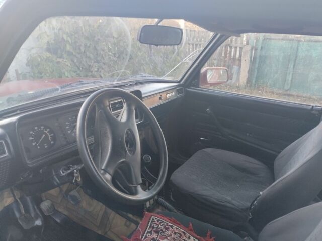 ВАЗ 2107 1997 в Тульчине на Automoto.ua Красный ВАЗ 2107, объемом двигателя 1.5 л и пробегом 250 тыс. км за 500 $, фото 5 на Automoto.ua