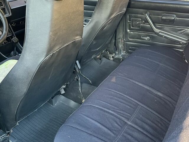 Красный ВАЗ 2107, объемом двигателя 1.5 л и пробегом 3 тыс. км за 645 $, фото 1 на Automoto.ua