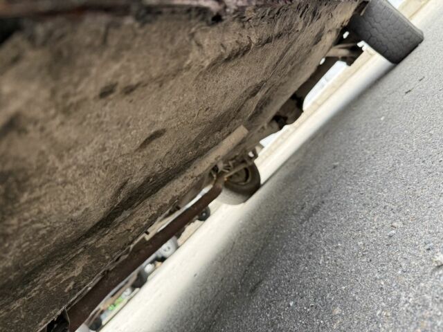 Красный ВАЗ 2107, объемом двигателя 1.5 л и пробегом 200 тыс. км за 400 $, фото 8 на Automoto.ua