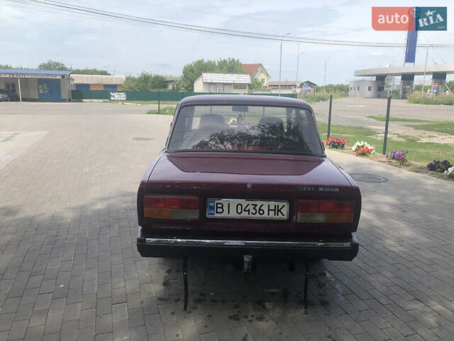 Красный ВАЗ 2107, объемом двигателя 1.5 л и пробегом 169 тыс. км за 1400 $, фото 6 на Automoto.ua