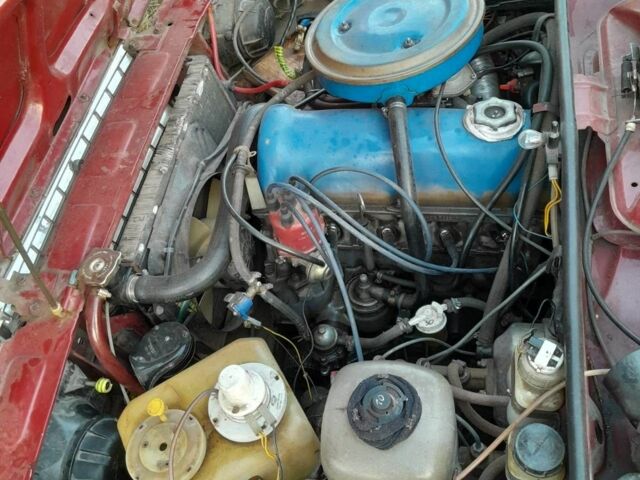 Красный ВАЗ 2107, объемом двигателя 0 л и пробегом 109 тыс. км за 700 $, фото 3 на Automoto.ua