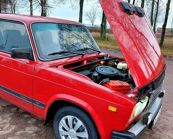 Красный ВАЗ 2107, объемом двигателя 1.5 л и пробегом 97 тыс. км за 1300 $, фото 51 на Automoto.ua