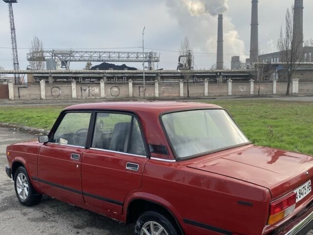 Красный ВАЗ 2107, объемом двигателя 1.5 л и пробегом 62 тыс. км за 899 $, фото 3 на Automoto.ua