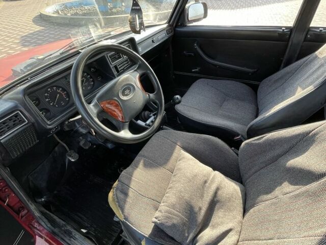 Красный ВАЗ 2107, объемом двигателя 1.5 л и пробегом 3 тыс. км за 650 $, фото 8 на Automoto.ua