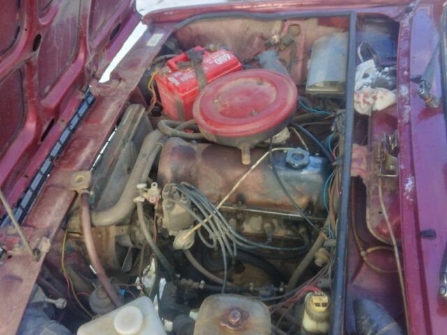 Червоний ВАЗ 2107, об'ємом двигуна 0 л та пробігом 140 тис. км за 600 $, фото 7 на Automoto.ua