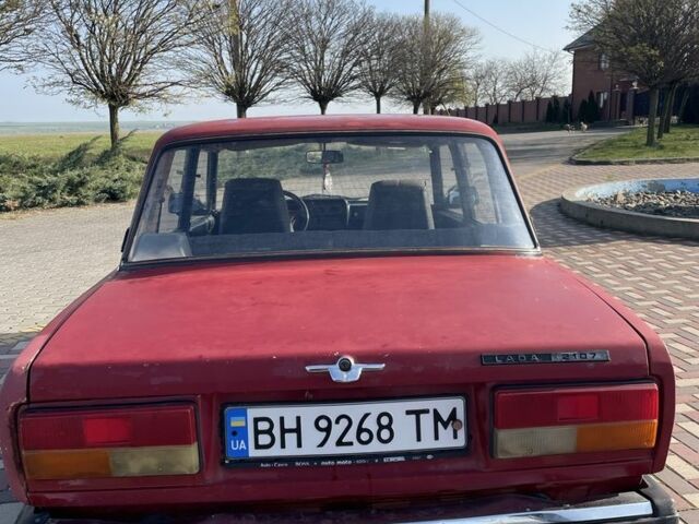 Красный ВАЗ 2107, объемом двигателя 1.5 л и пробегом 3 тыс. км за 650 $, фото 3 на Automoto.ua