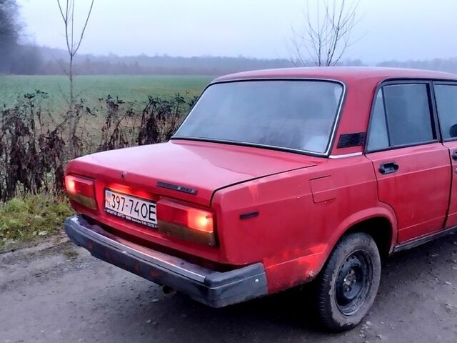 Червоний ВАЗ 2107, об'ємом двигуна 1.6 л та пробігом 310 тис. км за 360 $, фото 3 на Automoto.ua