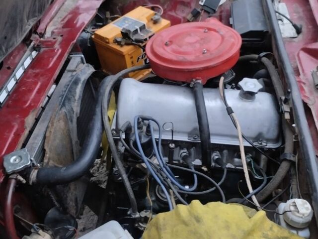 Червоний ВАЗ 2107, об'ємом двигуна 1.6 л та пробігом 110 тис. км за 355 $, фото 8 на Automoto.ua