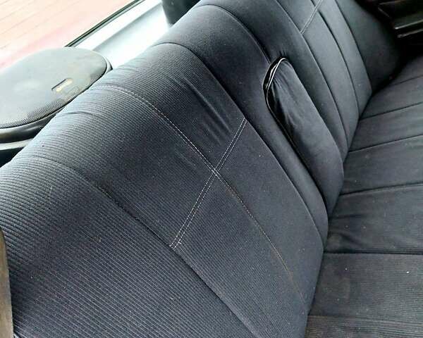 Красный ВАЗ 2107, объемом двигателя 1.5 л и пробегом 97 тыс. км за 1300 $, фото 42 на Automoto.ua