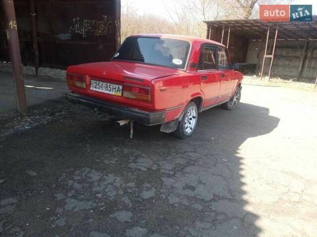 Красный ВАЗ 2107, объемом двигателя 1.6 л и пробегом 100 тыс. км за 850 $, фото 2 на Automoto.ua