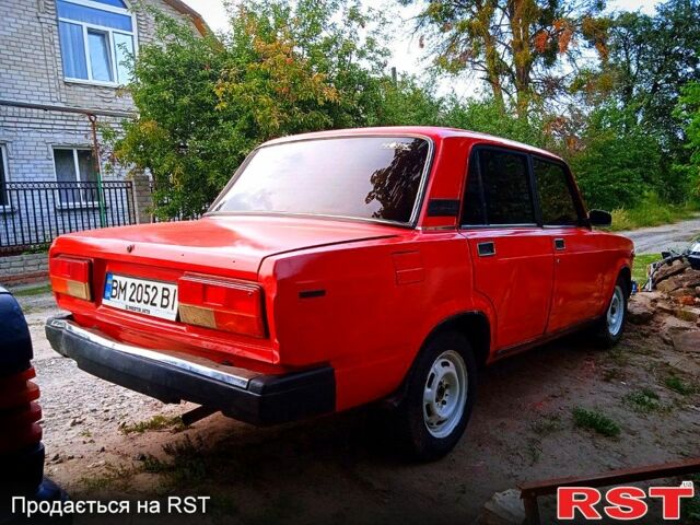 Красный ВАЗ 2107, объемом двигателя 1.6 л и пробегом 295 тыс. км за 750 $, фото 2 на Automoto.ua