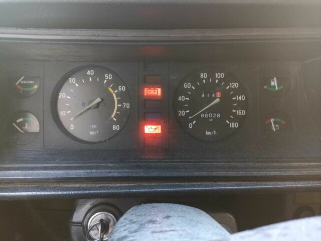 ВАЗ 2107 1998 в Боярка на Automoto.ua Красный ВАЗ 2107, объемом двигателя 1.5 л и пробегом 86 тыс. км за 475 $, фото 7 на Automoto.ua