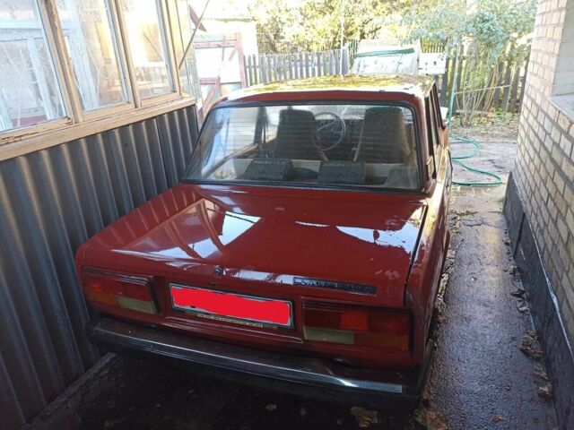 ВАЗ 2107 1998 в Боярка на Automoto.ua Красный ВАЗ 2107, объемом двигателя 1.5 л и пробегом 86 тыс. км за 475 $, фото 1 на Automoto.ua