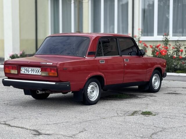 Красный ВАЗ 2107, объемом двигателя 1.5 л и пробегом 80 тыс. км за 1350 $, фото 7 на Automoto.ua