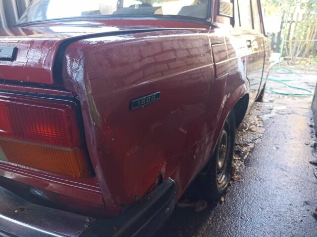 ВАЗ 2107 1998 в Боярка на Automoto.ua Красный ВАЗ 2107, объемом двигателя 1.5 л и пробегом 86 тыс. км за 475 $, фото 3 на Automoto.ua