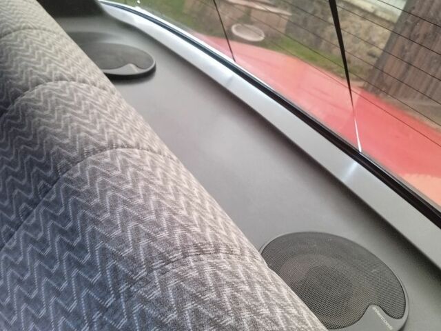 Красный ВАЗ 2107, объемом двигателя 0 л и пробегом 200 тыс. км за 1186 $, фото 5 на Automoto.ua