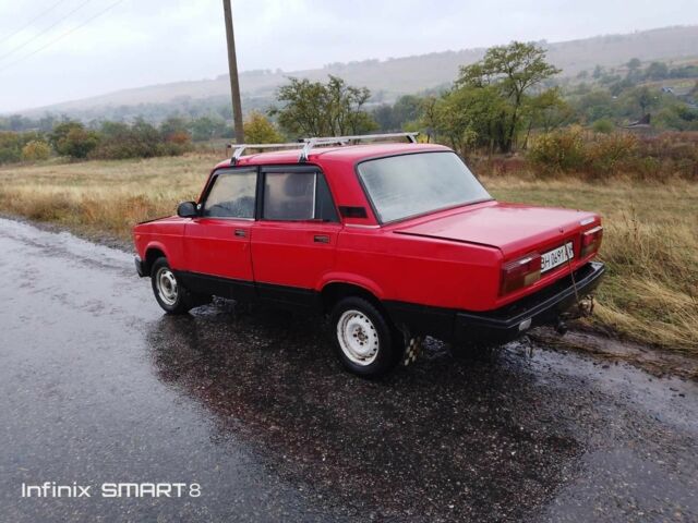 Красный ВАЗ 2107, объемом двигателя 0 л и пробегом 145 тыс. км за 850 $, фото 1 на Automoto.ua