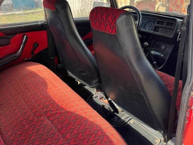 Красный ВАЗ 2107, объемом двигателя 0 л и пробегом 100 тыс. км за 500 $, фото 1 на Automoto.ua