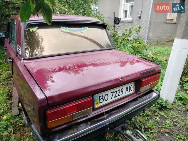 Красный ВАЗ 2107, объемом двигателя 1.5 л и пробегом 201 тыс. км за 650 $, фото 1 на Automoto.ua